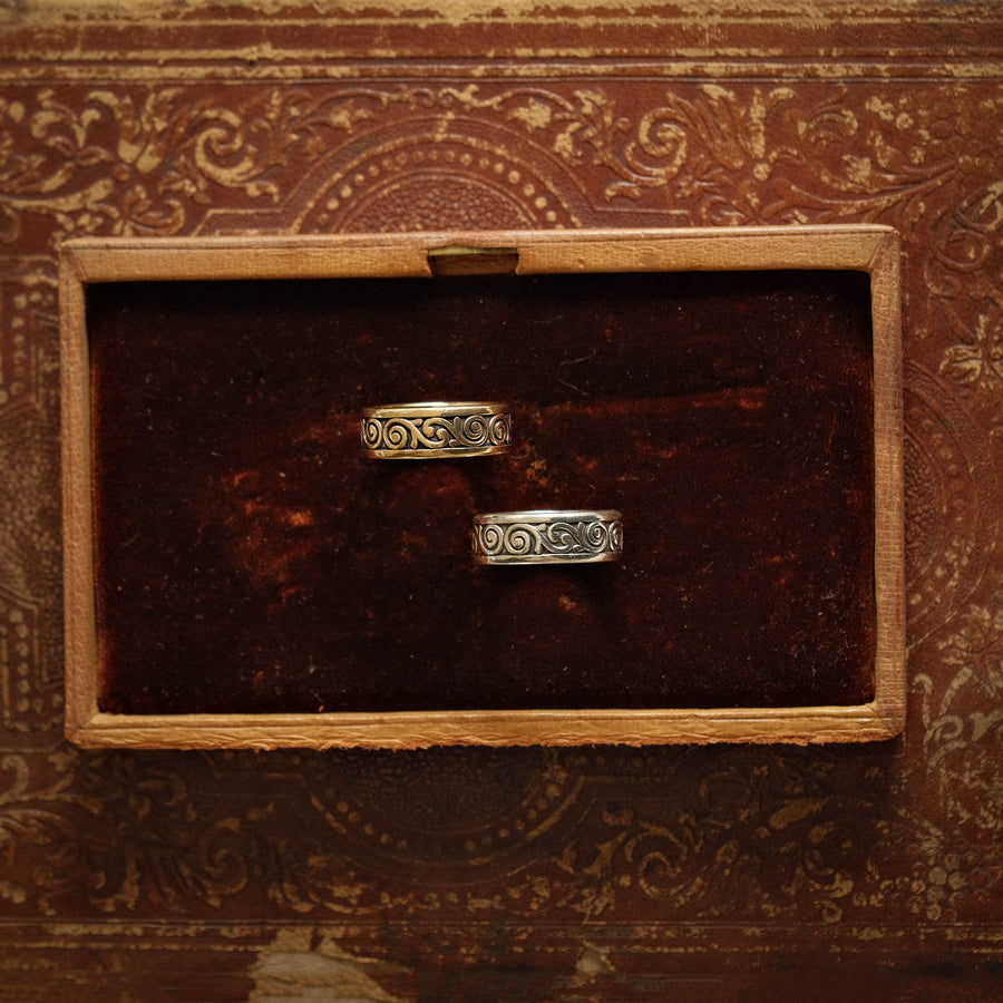 Scroll Band Ring