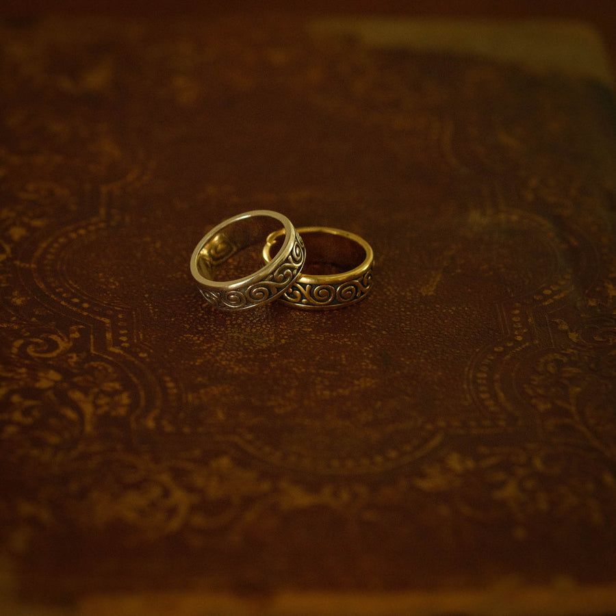 Scroll Band Ring