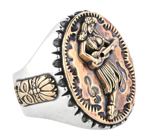 Hula Girl Souvenir Ring