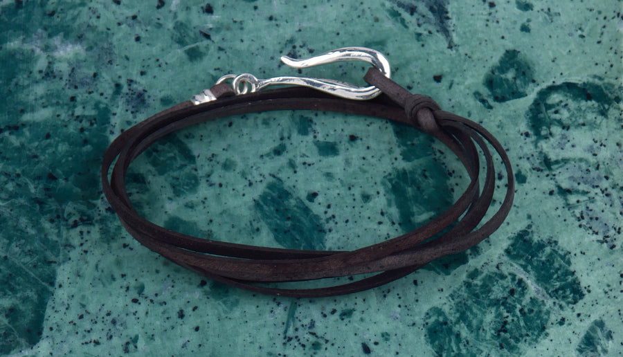 Small Hook Bracelet